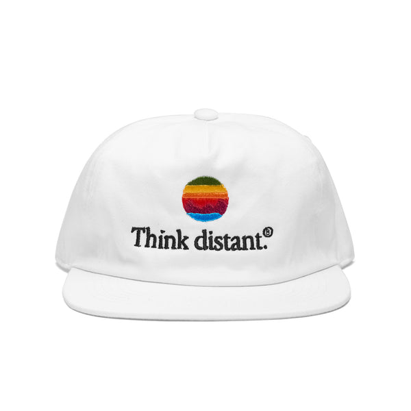 "THINK DISTANT" LOGO 5-PANEL CAP [WHITE]